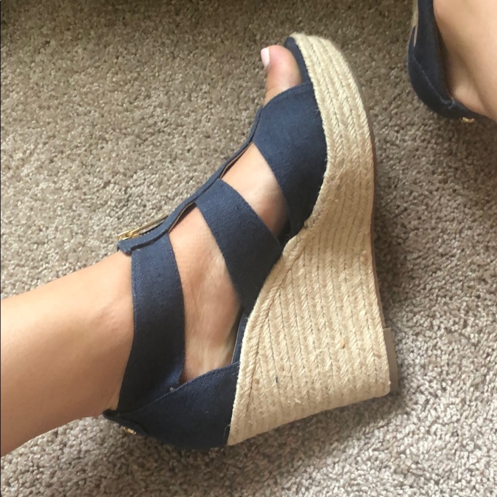 Michael Kors navy wedge size 9 - Picture 2 of 6